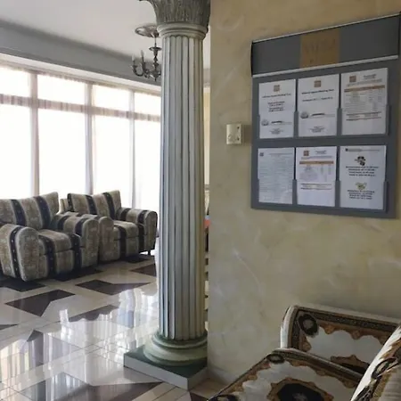 فندق Golden Pearl 3*