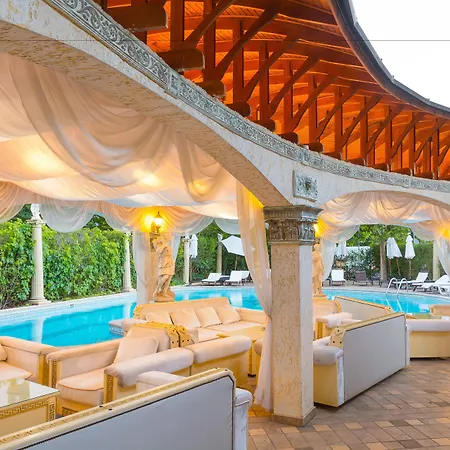 Golden Pearl 3* ساني بيتش